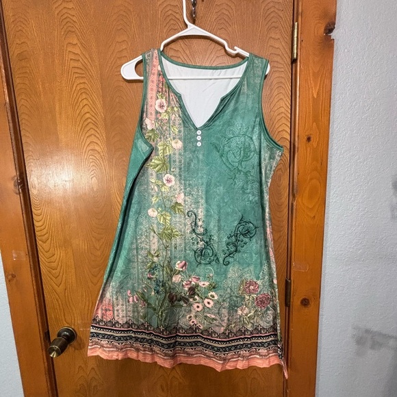 Floral Sleeveless Dress in Green and Pink - Picture 6 of 6